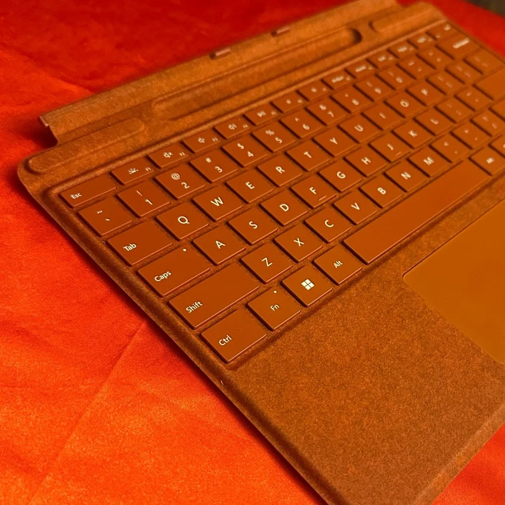 WOW POSHMARK - Authentic Microsoft Surface Pro Signature Keyboard in Poppy Red